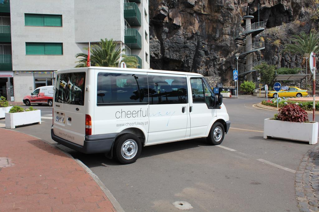Cheerfulway Bravamar Hotel Ribeira Brava Extérieur photo